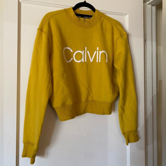 Calvin Klein Sweaters - Calvin Klein Mustard Yellow Crewneck Pullover Cropped Sweater sz Med